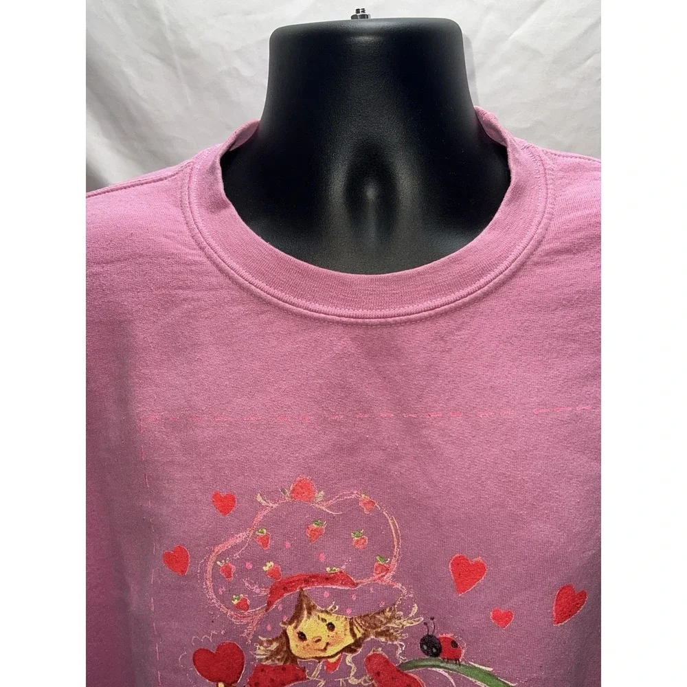Pink Strawberry Shortcake Berry Christmas Sweatshirt Oversized 2XL Gildan - Picture 3 of 15